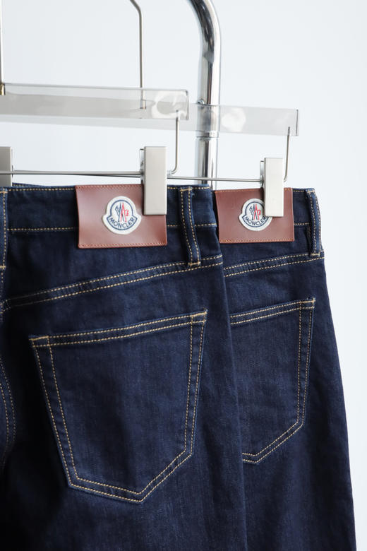 M0nc1er 25秋冬新款 磨毛起绒弹力牛仔裤男 NZK253 商品图4