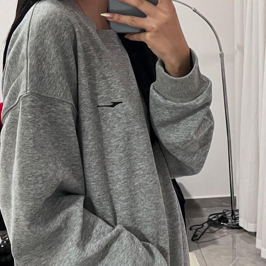 鸿星尔克 420g华棉圆领加绒卫衣情侣款 加绒加厚保暖 9色可选 EK-XW25701R 商品图2