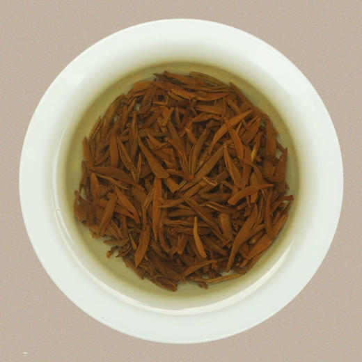 骏德茶业 特级武夷山红茶叶桐木关精品金骏眉50克罐 商品图2