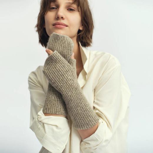 JAI 25AW 燕麦色真丝羊绒露指手套 商品图1