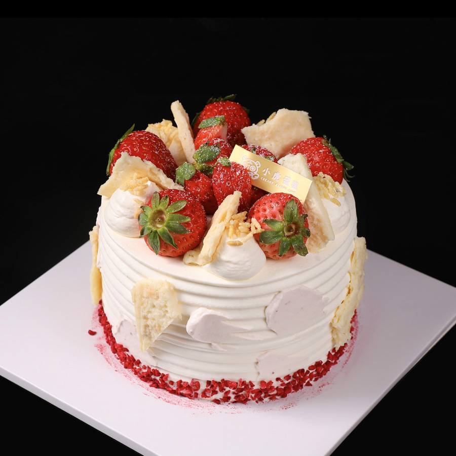 抹茶草莓酸奶皮子蛋糕
