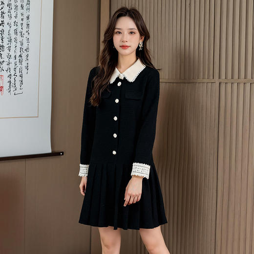 奢姿大码女装2025冬季撞色翻领袖口花边设计感气质连衣裙百褶裙9954870510 商品图0