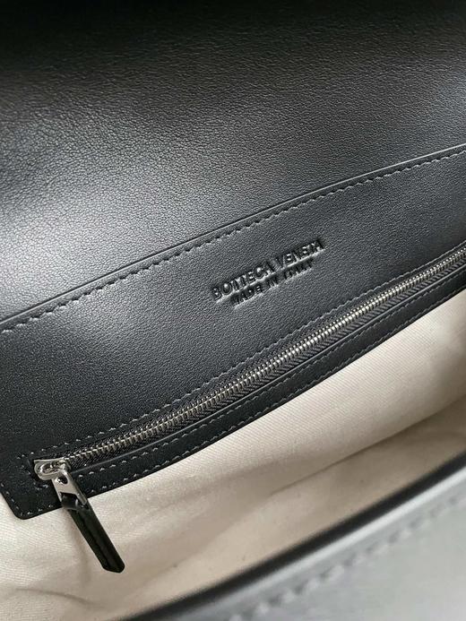 BV葆*家 男包斜挎邮差小号 商品图6