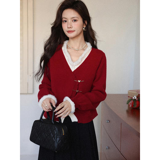 鹿向南「花辰夕月」假两件圣诞红色毛衣女秋冬设计感气质长袖上衣 商品图2