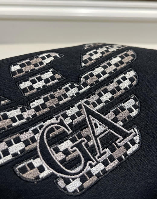 原单正品阿玛尼男士刺绣鹰标圆领卫衣120602 商品图5