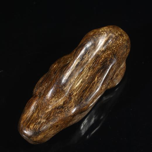 BC.RS12.5-3   马泥涝沉水(手把玩料) ，64.65g 商品图0