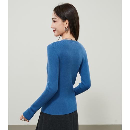 【鹅蛋领-羊毛衫】逸阳秋冬简约亲肤软糯套头针织打底衫7919V 商品图6