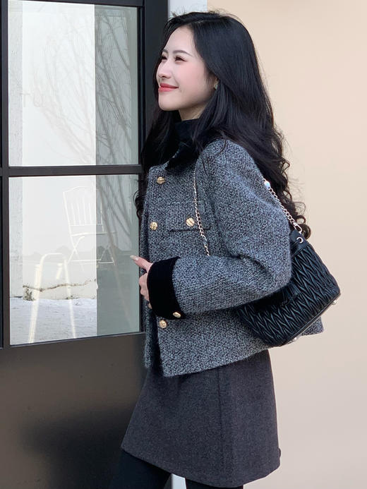 【百图lulu定制】【预售7天发】【璀璨香风外套】香风 纹理 金扣 丝绒拼接 香风外套 商品图11