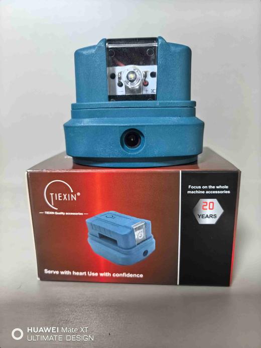 【货号10193】腰带扣牧田款电池充电宝转换器LED灯锂电池应急手机充电宝USB插口DC头转换 商品图7