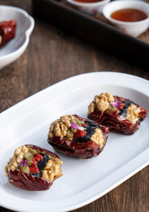  京东/顺丰包邮 枣夹核桃 1颗6种味 一口让你跨越大半个新疆基地直邮 商品图0