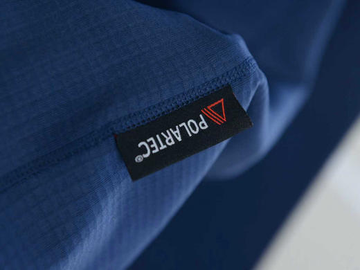 原单正品 MAMMUT猛犸象Aenergy男士户外吸湿速干排汗半拉链舒适骑行长袖T恤，打底衫。
颜色：蓝色 黑色
尺码:  M-3XL 商品图3