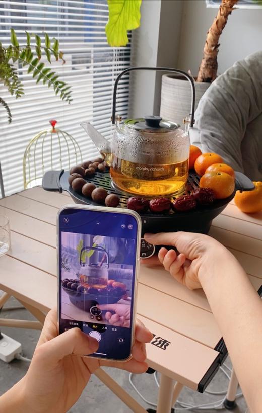 72小时内发货【摩飞围炉煮茶器】摩飞新年复团，爆卖围炉煮茶器，围炉煮茶，好柿花生 轻煮岁月慢煮茶，围一方天地。三五好友围在茶台附近，一边煮茶，一边茶壶周围还可以烤地瓜、花生、栗子、砂糖橘，甚至烤年糕 商品图12