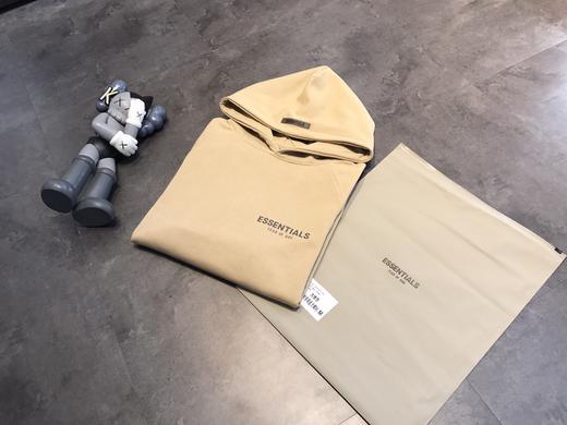 点此购买 Fog复线essentials男女款高街胸前手臂字母反光连帽卫衣 ks 337290 商品图14