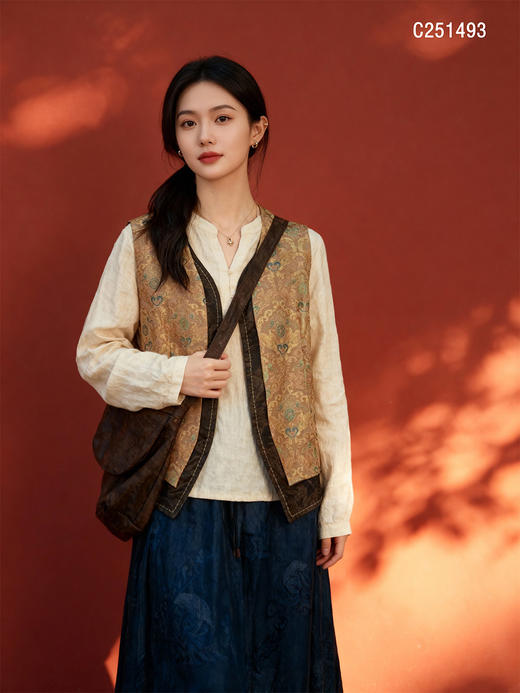 C251493马甲。 商品图1