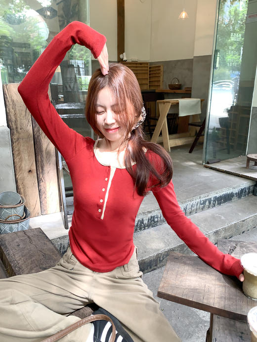 <曾小咸推荐> 现货秒杀！微信超特价！红色长袖打底t恤 日常109.99 立减40 秒杀69.99！ 商品图11