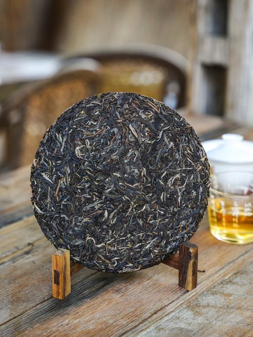 12月9日中午12点【茶农自存冰岛南迫】2019年古树制作春联合冰岛南迫茶农给茶友献礼357g/饼；每个ID限购10饼 商品图1