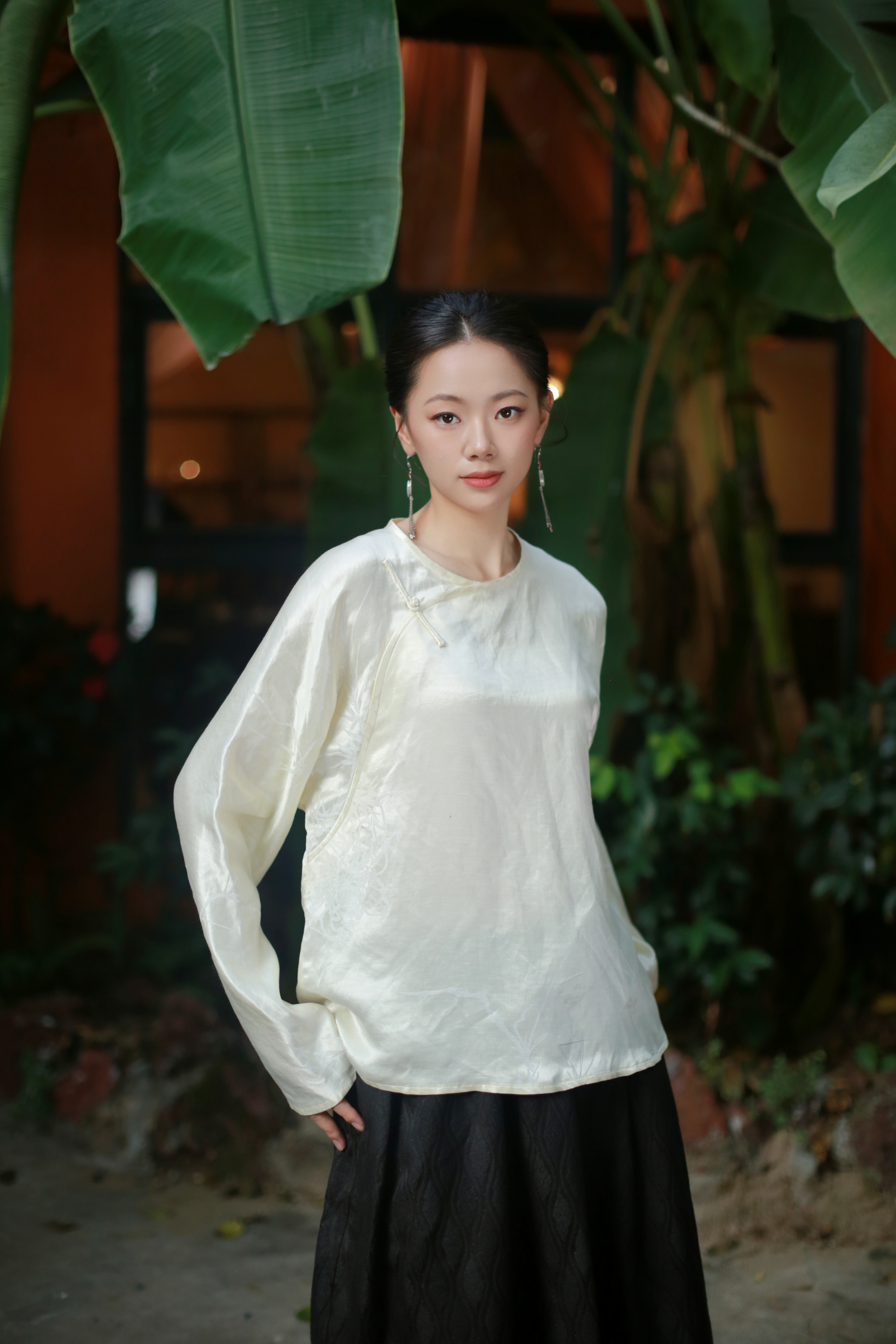 漫物记丝麻斜襟盘扣套头衫MWJ-514