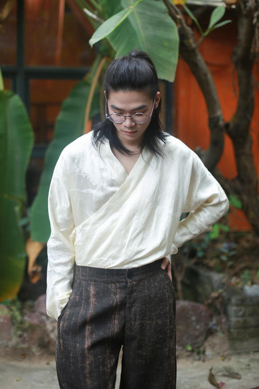 漫物记男女款丝麻系带长袖汉服MWJ-515 商品图1