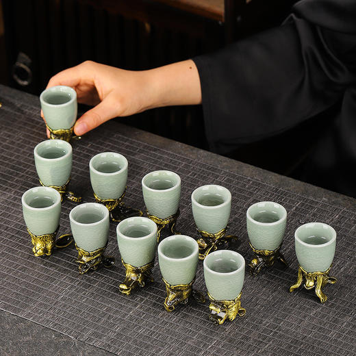【国风❗️十二生肖高奢酒器茶器礼盒】 陶瓷酒具套装 高奢礼盒包装 十二生肖白酒杯分酒器酒具 商务送礼礼品 商品图4
