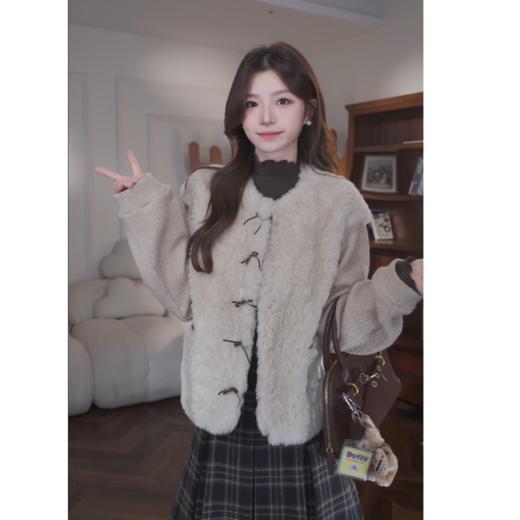 鹿向南【时空漫漫】秋冬新款韩系慵懒气质减龄加厚保暖毛毛外套女 商品图0