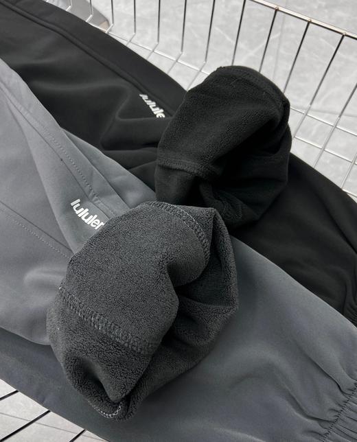 露露 男士红标加绒冲锋裤 亲肤锁温 商品图2