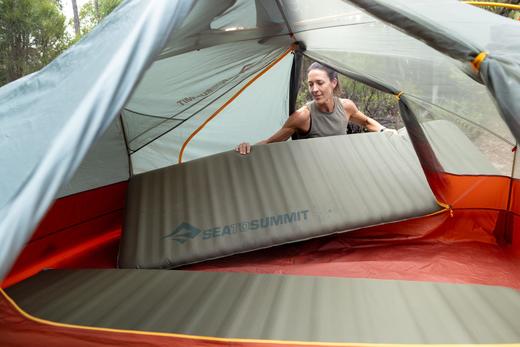 海峰 三季+型 R4.2 自充气睡垫 (Sea To Summit Camp mat Self Inflating) 商品图4