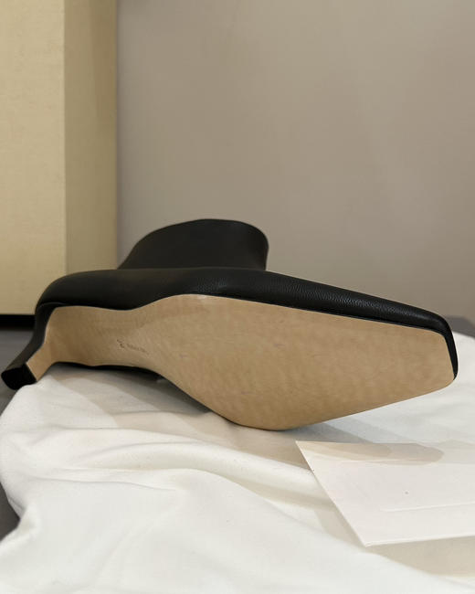 127-4 新款 TR鸭嘴鞋头 小猫跟 全皮 小短靴 稳当跟脚踝靴 商品图14