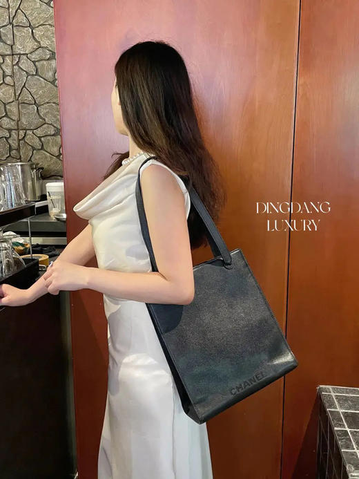 chanel 中古 黑色 牛皮 刺绣Logo 托特包 商品图2