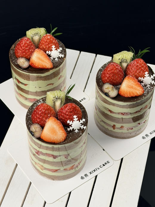 开心果巧克力草莓蛋糕（10点半后陆续出） 商品图6