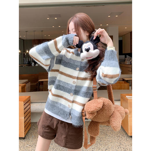 <曾小咸推荐>现货秒杀 ！微信超特价！撞色条纹毛衣开衫 日常199.99 立减110 秒杀89.99！！ 商品图0