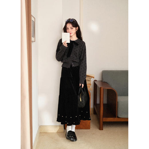 鹿向南「乌木衔月」高级波点灰色毛衣女秋冬设计感短款针织衫上衣 商品图3