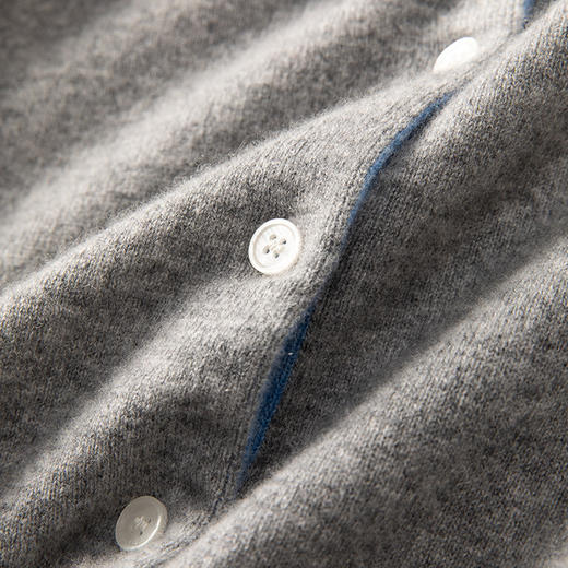 100%Baby小山羊绒~POLO领拼色字母羊绒开衫外套BABY25062 商品图2