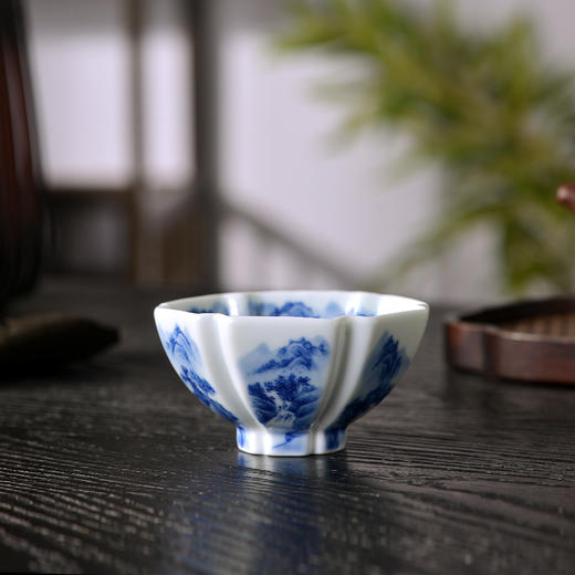 柴窑满绘山水六方杯 商品图0
