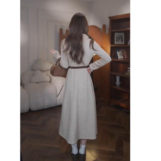 鹿向南「初雪手记」秋冬新款温柔韩版慵懒加厚高级感气质连衣裙女 商品图3