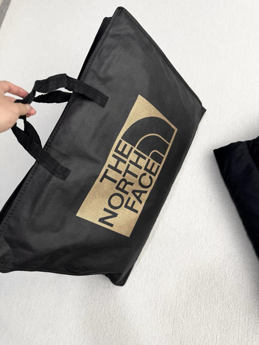 原单正品 TNF北面羽绒服男士户外防泼水800蓬,鹅绒外套
颜色：黑色，米白色，淡蓝色
尺码:l xl xxl 3xl 商品图4