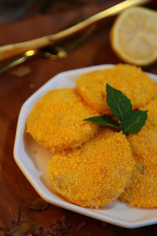 xm【100%手工制作0添加】墨鱼虾仁饼，外酥里嫩，真材实料看得见，墨鱼和虾仁的比例刚刚好，给娃当早餐、给老人当零嘴，给全家当快手菜，健康与美味一次满足 商品图1