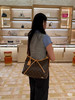LV carryall 小号 老花 斜挎包 商品缩略图3