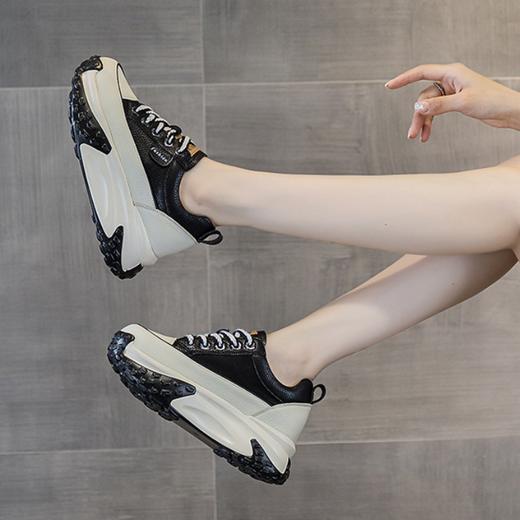 时尚内增高圆头低帮前绑带厚底平底高跟老爹鞋 商品图3