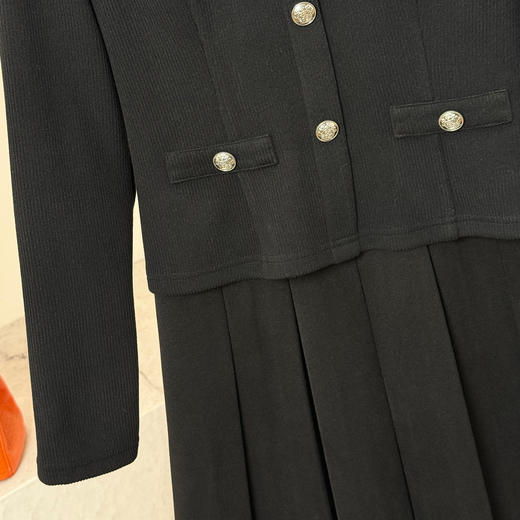 奢姿大码女装2025冬季装饰扣翻领连衣裙胖妹妹小香风假两件百褶裙3254803805 商品图2