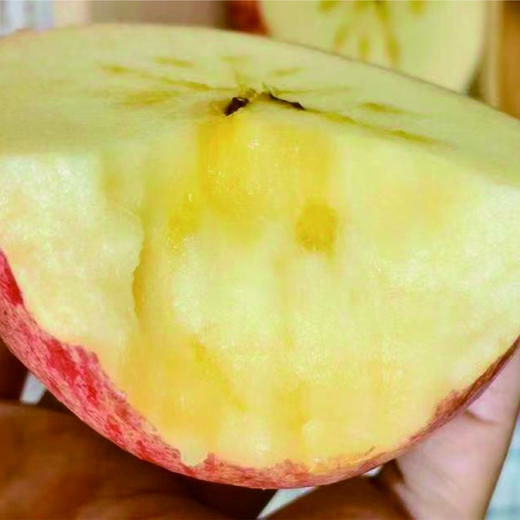 山西冰糖心红富士苹果 4.5斤/8.5斤 个头饱满果香浓郁，果肉嫩汁水多，一口就喜欢，吃过就难忘 商品图8