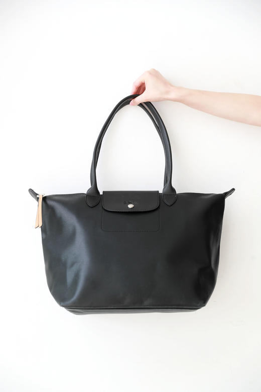 水波纹牛皮饺子包，18升大容量。金属五金可手提通勤女包C120760 商品图4