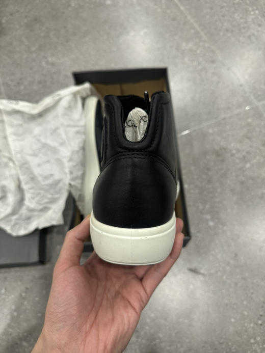 正品 ecco爱步 柔酷 7号系列 休闲 时尚板鞋 黑色 全新原盒 尺码42号0529 商品图3