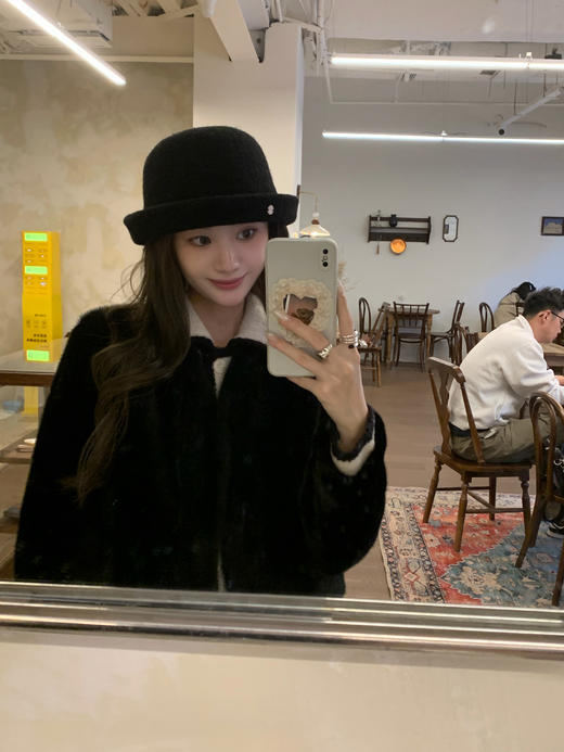 Read Nameless /韩国款小香羊毛针织外套+黑色仿水貂皮草 商品图6