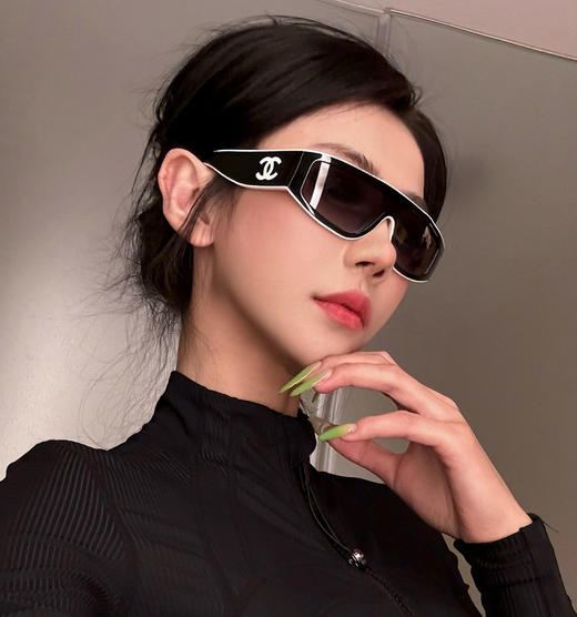 新款小香墨镜太阳镜 商品图3