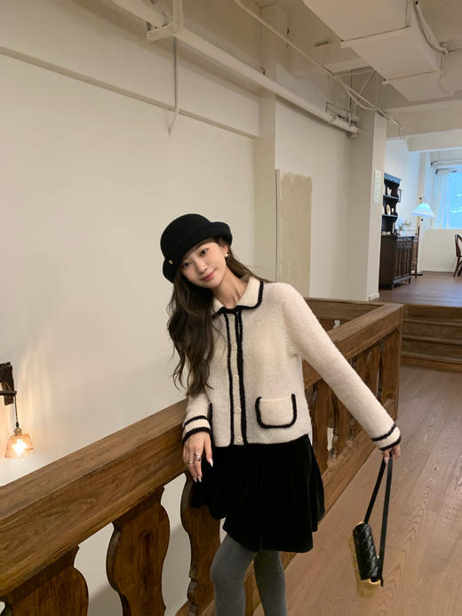 Read Nameless /韩国款小香羊毛针织外套+黑色仿水貂皮草 商品图5