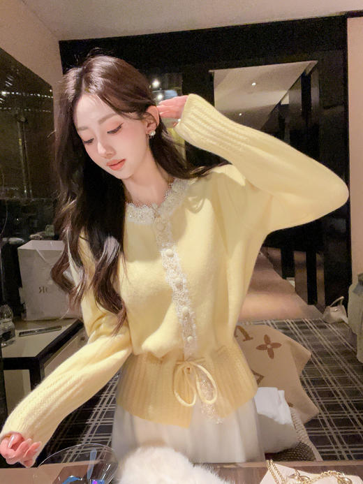 张心子【优雅主义】高腰保暖蕾丝花边拼接半身裙 1U2512035 商品图5