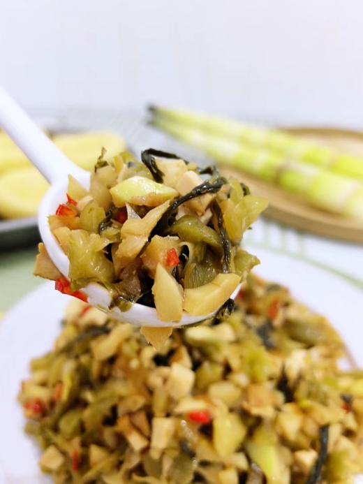 非遗技艺+地理标志认证🏆【酸菜小笋】4袋💰19.9💥花1份钱吃2倍料💰自然酸菜酸香醇厚，头茬笋尖嫩到掐出水💦无渣无纤维，90%实料无汤水❗️ 🥬免切免洗无泥沙，开袋即炒 商品图3