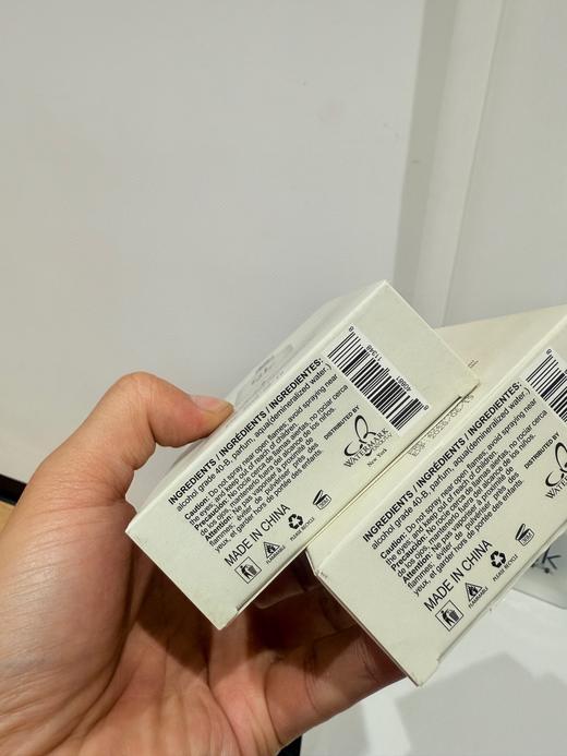 二店y 薅羊毛 出口单 BK Watermark 木质水生调男女士清雅淡香水100ml 商品图14