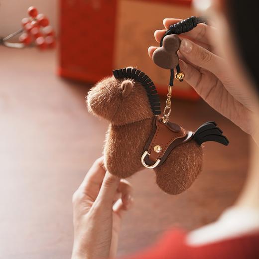 呈白·徐悲鸿美术馆联名·福禄献宝系列·马上福禄·随身香挂 商品图12