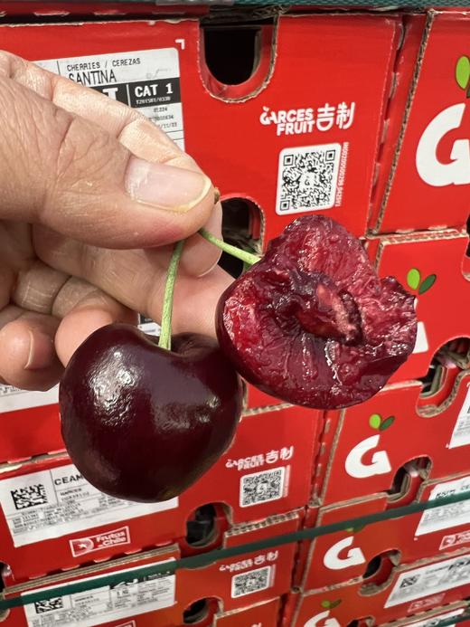 【团购特惠】桑提娜santina车厘子 ！果面干净！ 硬度好，新货浓甜微酸！收货后请放冷藏小段时间再食用，吃多少拿多少，坏果超过10颗以上包售后，轻微裂口，不予售后；介意慎拍~ 商品图10
